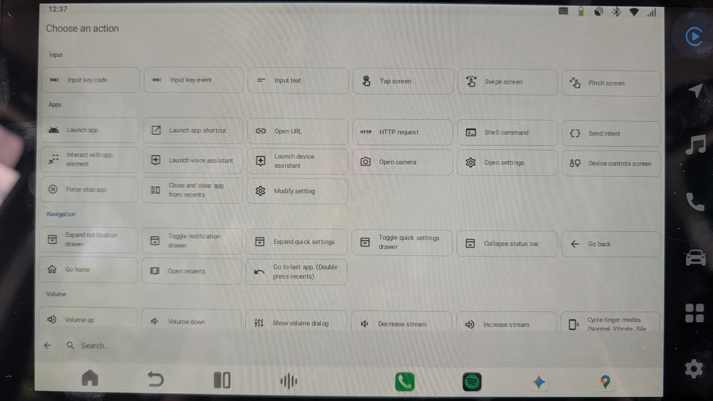 Key Mapper の Choose an action 画面。Input・Apps・Navigation・Volume のカテゴリにアクションが並ぶ